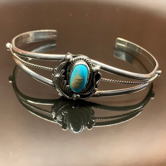 Navajo Turquoise Feather Sterling Silver Women's Cuff Bracelet J801 - Picture 4 of 6